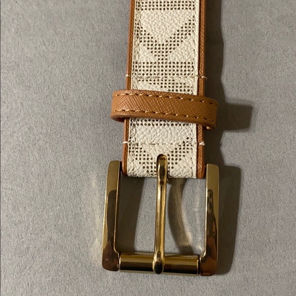 Belt - Picture 2 of 3